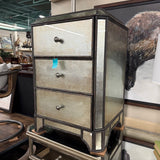 MIRRORED NITESTAND