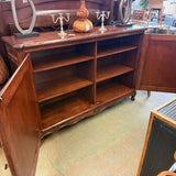 TOOLED 2 DOOR CABINET