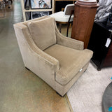 VANGUARD CHAIR