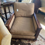 LEE CHAIR