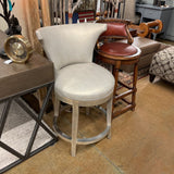 VANGUARD SWIVEL COUNTERSTOOLS PAIR