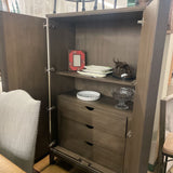 ARMOIRE
