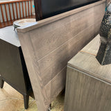 ROOM & BOARD PLATFORM BED KING