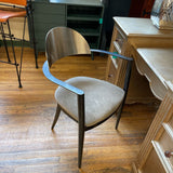 MODERN CHAIR