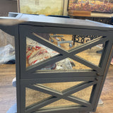 MIRRORED NITESTAND