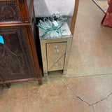 MIRRORED NITESTAND