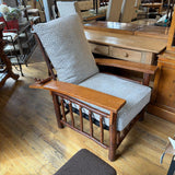 HICKORY ADJUSTABLE CHAIR