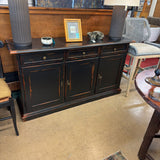 BUYING & DESIGN CABINET