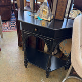 ENTRY TABLE BLACK