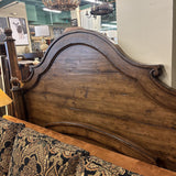 KING POSTER BED