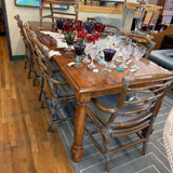 DINING TABLE 1 LV