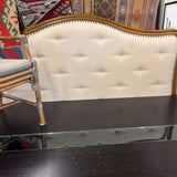 RH TUFTED HB KING