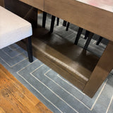 DINING TABLE W 1 LV