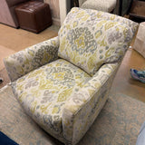 LEE SWIVEL CLUB CHAIR