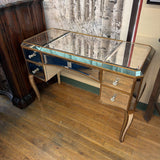 MIRRORED VANITY