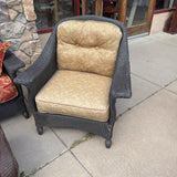 PATIO 2 CHAIRS & END TABLE