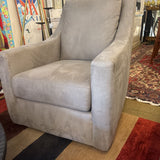 SWIVEL CHAIR