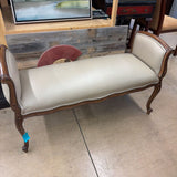 LEATHER SLIFER BENCH