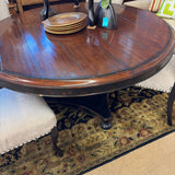 ROUND DINING TABLE 1 LV