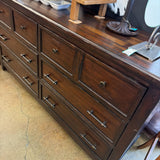 HECKMAN DRESSER 8 DRWR