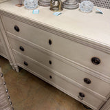 FRONTGATE DRESSER 3 DRWR