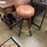 STOOL (1)