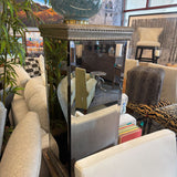 MIRRORED PEDESTAL