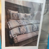 BED KING W ATTACHED BENCH