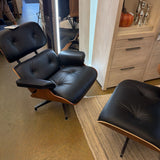 MODERN CHAIR W OTTOMAN