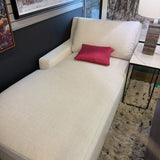 CHAISE
