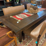 DINING TABLE W 2 LVS