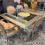DH DINING TABLE W 2 LVS